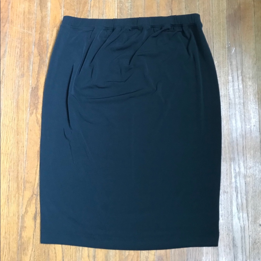 Liz Lange Maternity Skirt